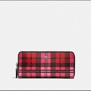 Slim Coach Wallet in Pink/Red/Black Plaid NWOT ✨